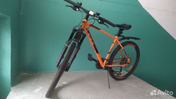 Велосипед Stels Navigator 745MD