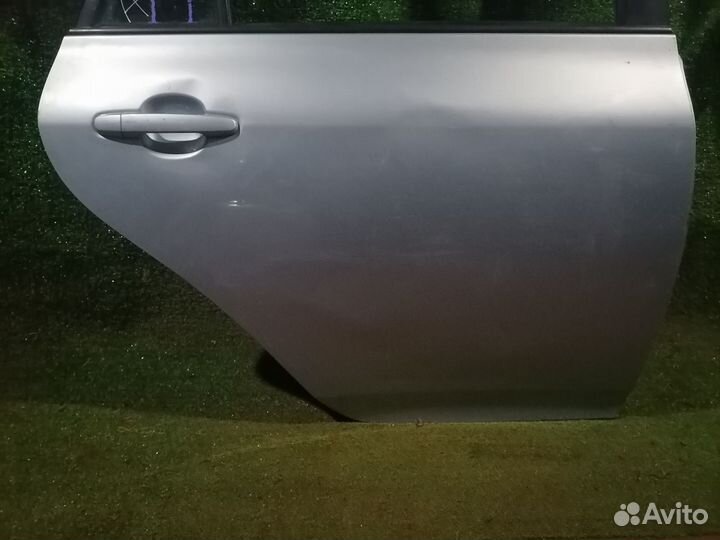 Дверь задняя правая Toyota Corolla NRE150