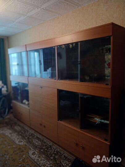 Стенка в гостиную