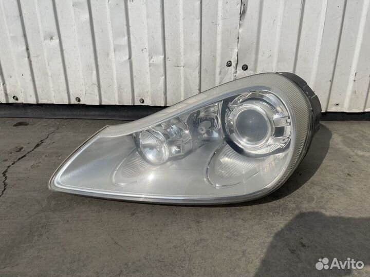 Фара левая Porsche Cayenne 957 2007 - 2010