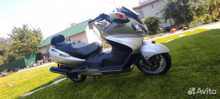 Suzuki burgman executive 650/skywave 650