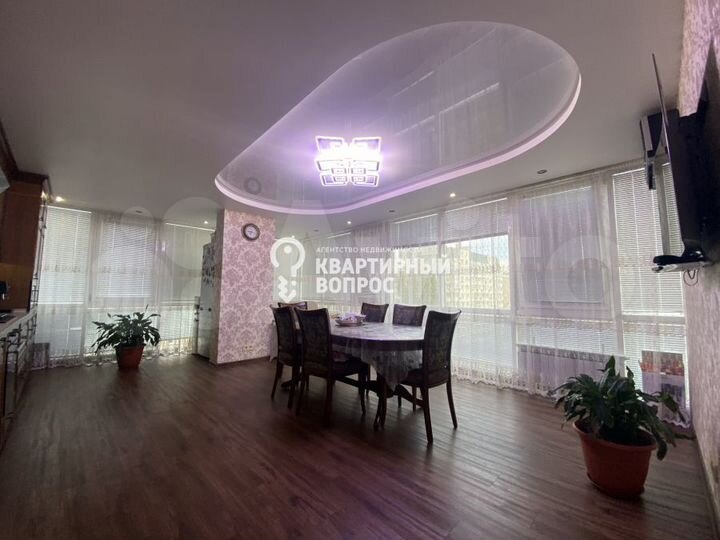 4-к. квартира, 176 м², 7/7 эт.