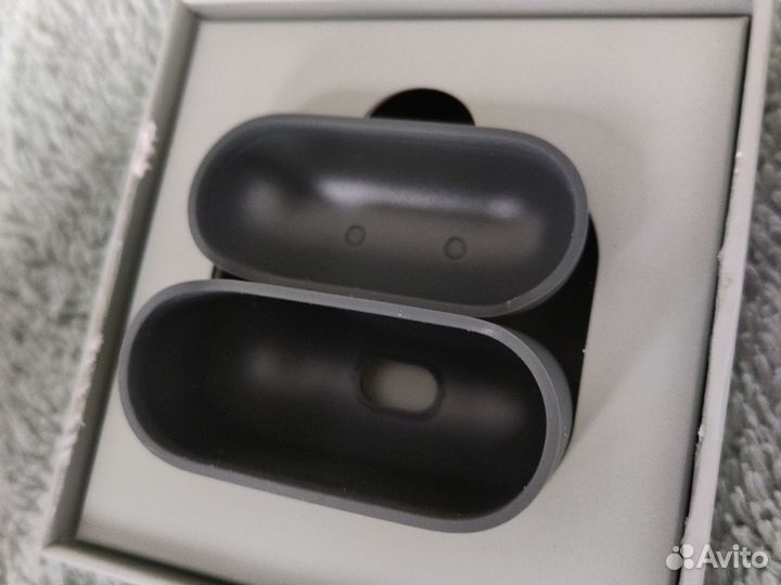 Чехол на наушники airpods pro