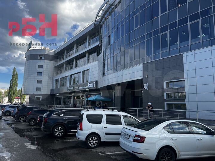 В Топовом ТЦ «простор», 35 м²