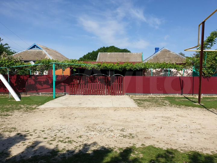 Дом 100 м² на участке 60 сот.