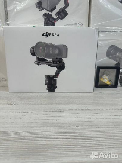 Стабилизатор DJI Ronin RS 4