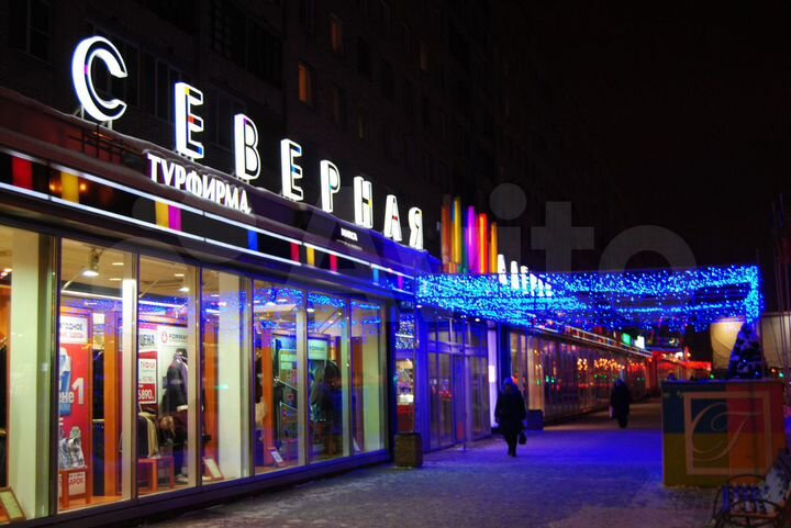 Торговая площадь, 65 м²