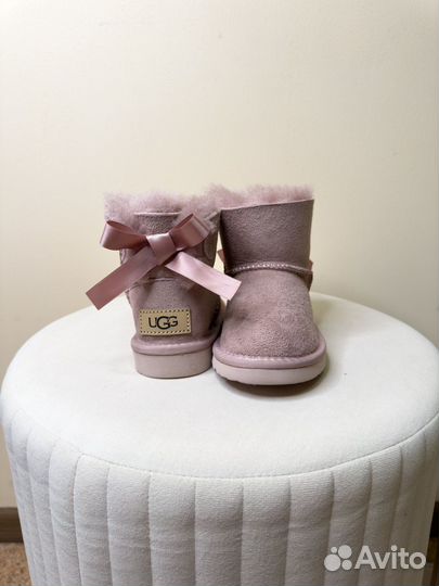 Угги UGG натуральные для девочки