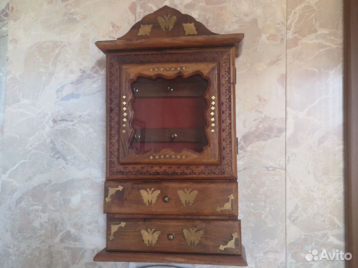 Ключница настенная из дерева