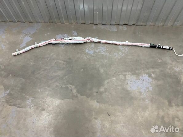 Шторка левая Mitsubishi Outlander 3