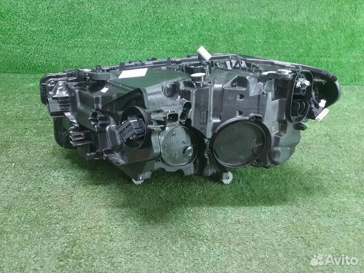 Фара правая BMW X3