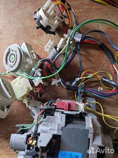 Двигататель стиральной машины