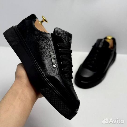 Кроссовки Baldinini надежные