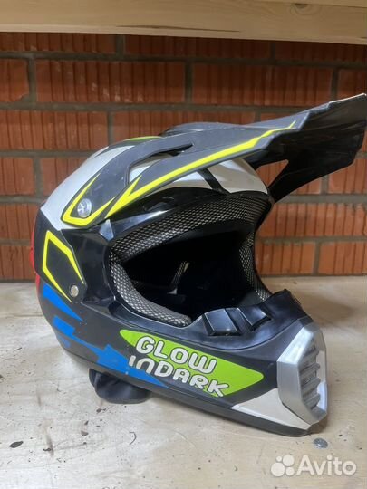 Кроссовый шлем размер s
