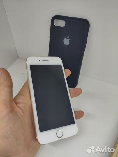 iPhone 7, 32 ГБ