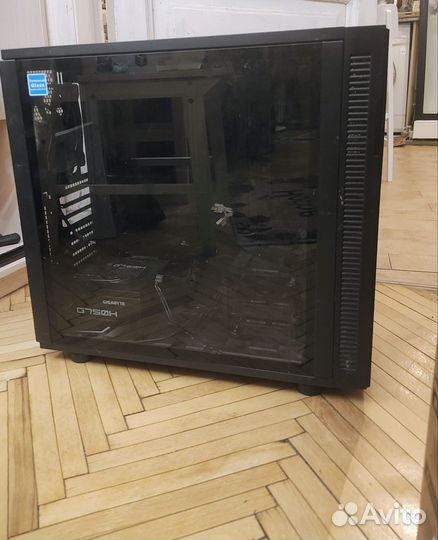 Корпус midi tower MSi