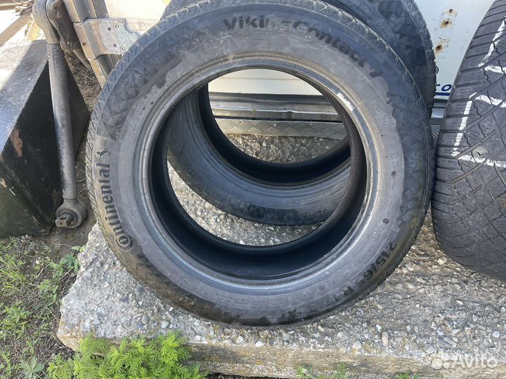 Continental ContiVikingContact 7 215/65 R17