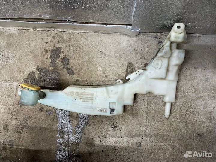 Бачок омывателя Ford Focus 1 Usa