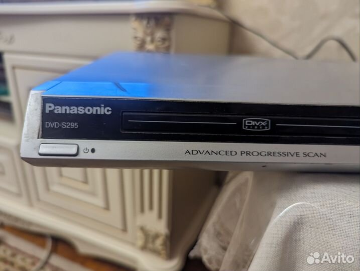 Panasonic DVD-S295
