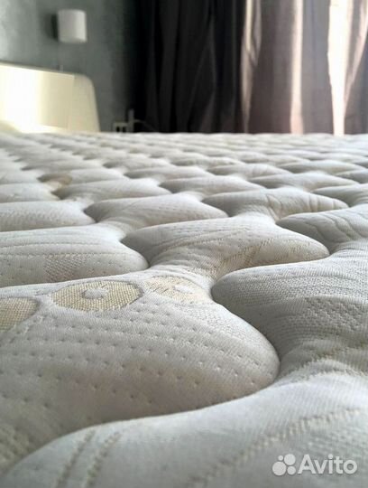 Матрас средней жесткости 140х190