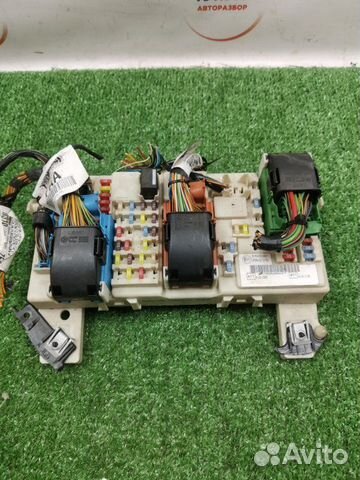 Блок предохранителей салонный Ford Focus 2 хетчбэк