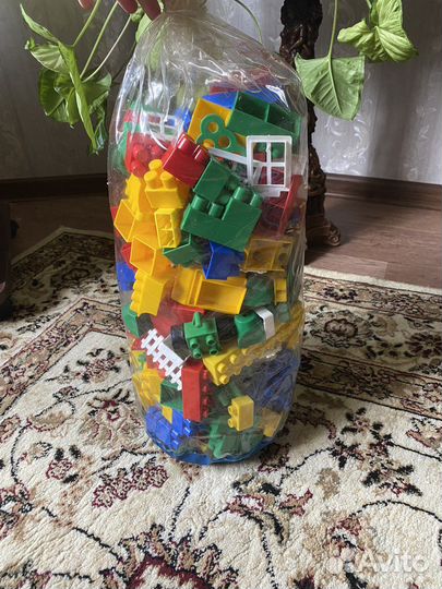 Детский конструктор