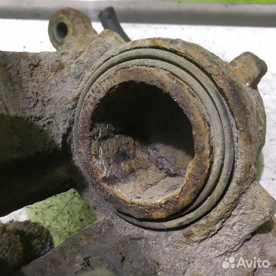 Суппорт передний левый Ровер 4-серия