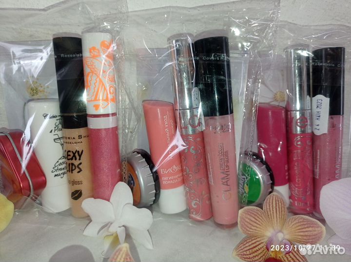 Набор косметики Mixx для губ