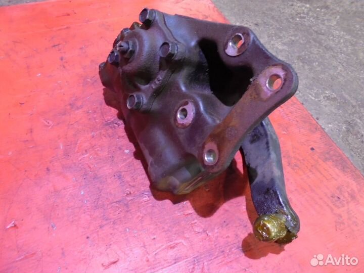 Mitsubishi canter Рулевой редуктор