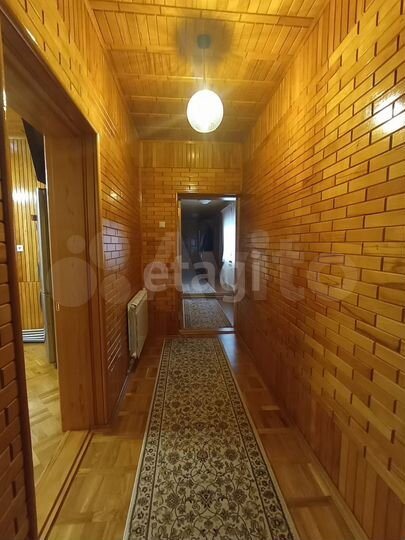 Дом 190,3 м² на участке 13,5 сот.