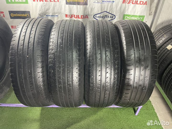 Goodyear UltraGrip SUV 225/65 R17 102H