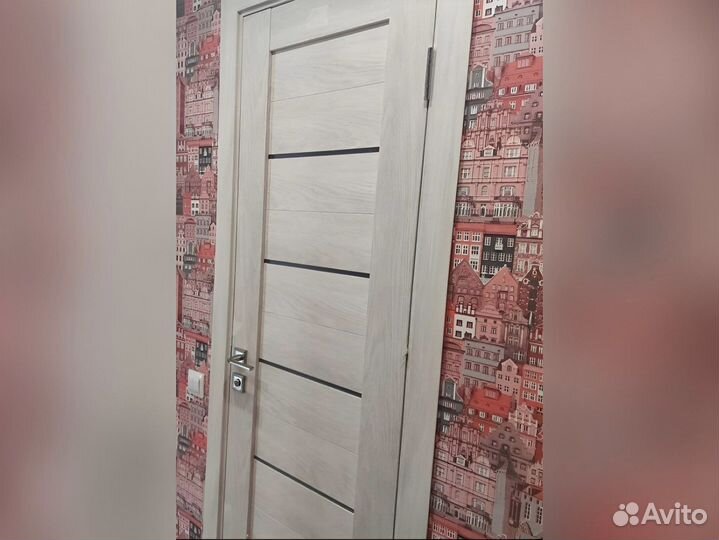 Межкомнатные двери с частичным остеклением