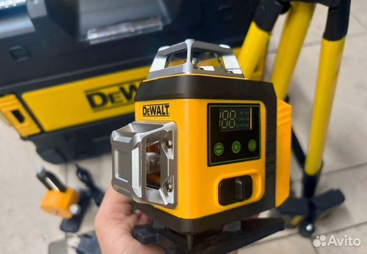 Лазерный уровень dewalt 16линий, с триногой