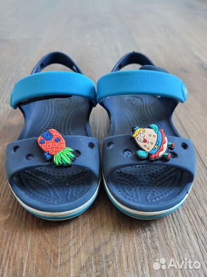 Сандали crocs c7