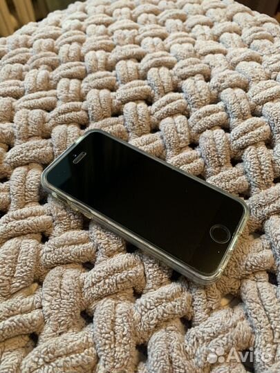 iPhone 5S, 16 ГБ