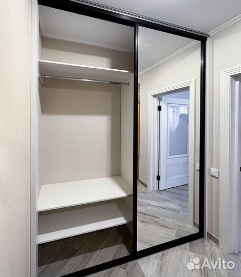 Q3P1J4 Шкаф купе