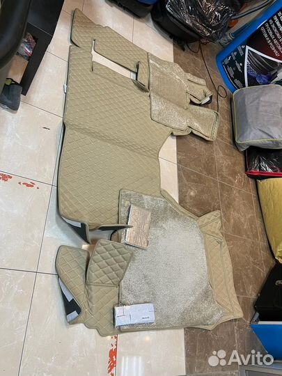 3d коврики из экокожи Mercedes Actros мр4 ровн пол
