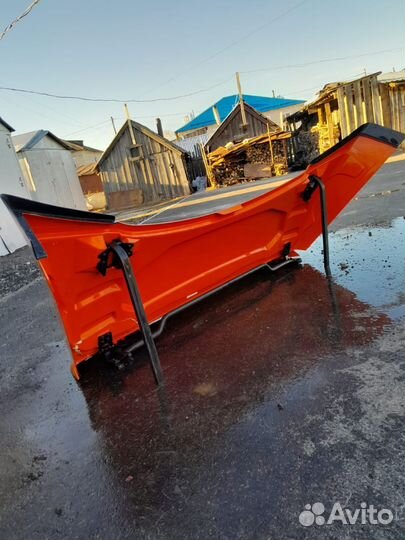 2390522 Спойлер кабины верхний Scania 6-series