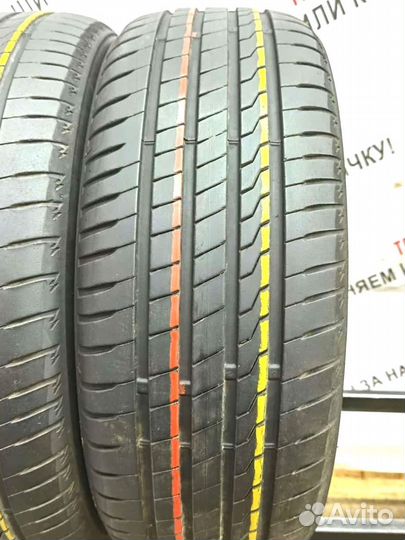 Firestone Roadhawk 215/50 R17 95M