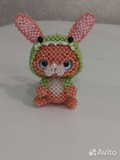 Зайчик в костюме динозавра