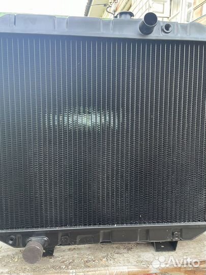 Радиатор Паз 32053