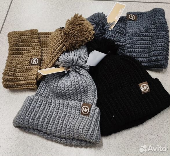 Фирменная шапка michael kors