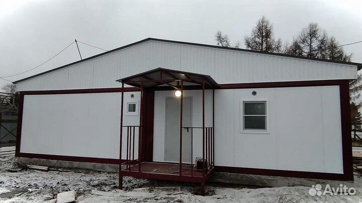 Модульное здание из бытовок