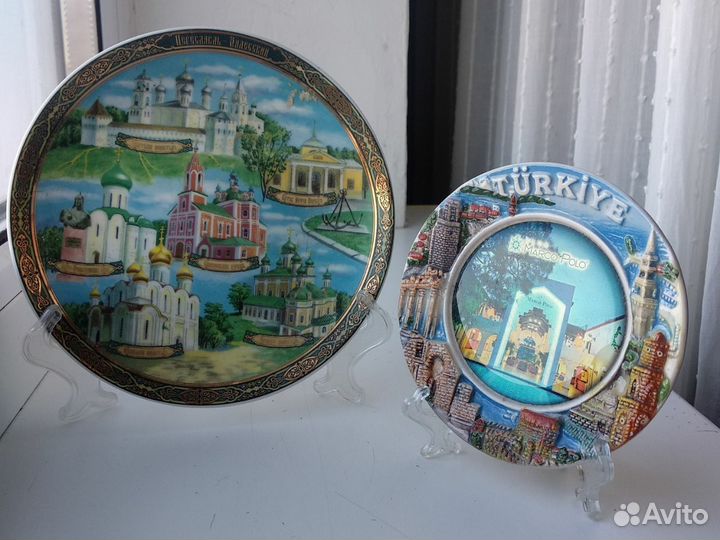 Декоративная тарелка сувенирная с подставкой 10-15