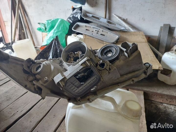 Фара левая toyota camry 40