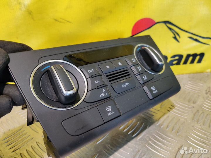 Блок управления климат-контролем Audi Q3 8U 8UB