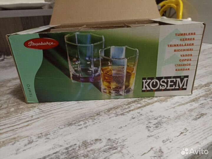 Набор стаканов