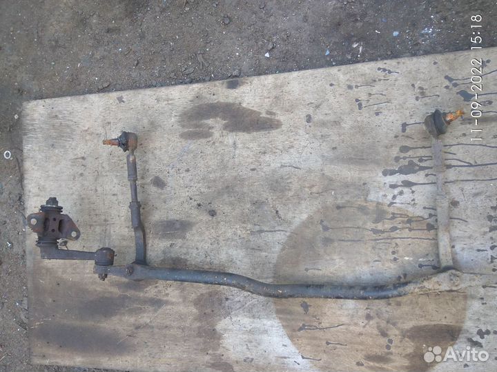 Тяга рулевая средняя на Мазда BT50 2011 год
