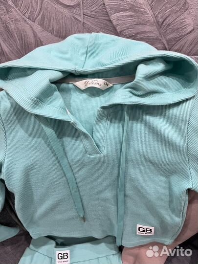 Пакет вещей для девочки от 128 до 140