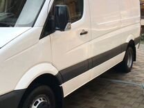 Volkswagen Crafter 2.0 MT, 2011, битый, 199 900 км, с пробегом, цена 1 600 000 руб.